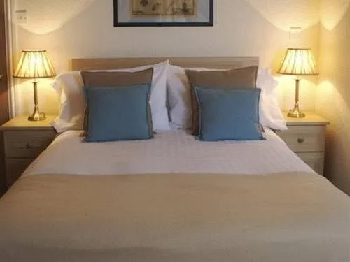Gwesty Ty Gorsaf Hotel