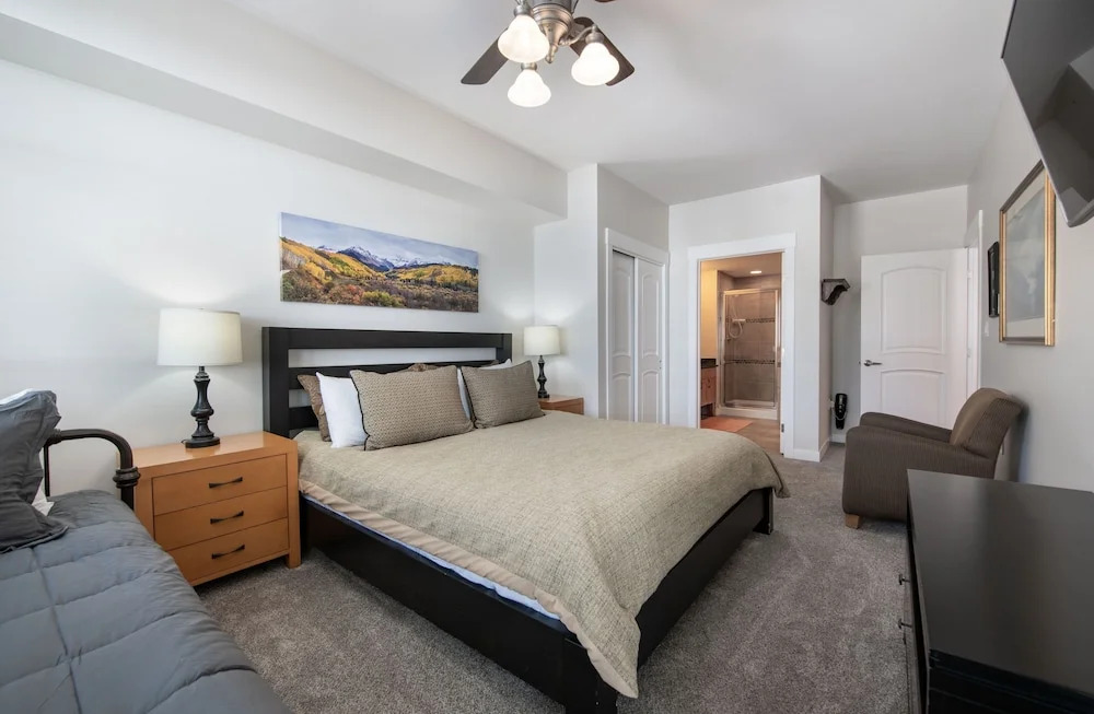 Winter Park CO Resort Lodging - Fraser Crossing/Founders Pointe
