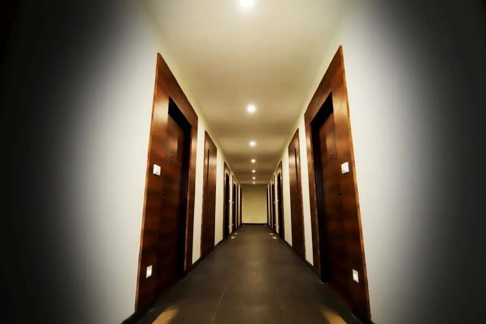 Hotel Highway Kings