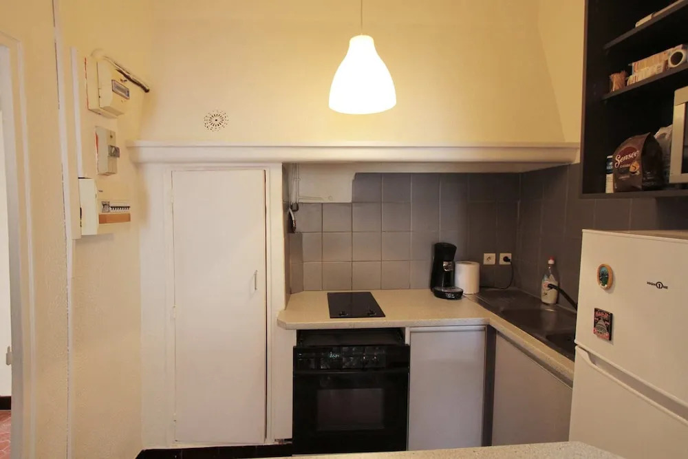 Charming Bright Apartment 4th District