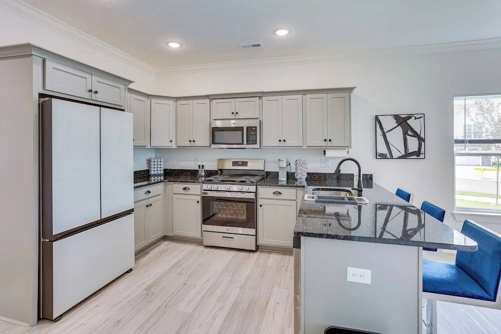 Indiana Vacation Rental Near Downtown Louisville!
