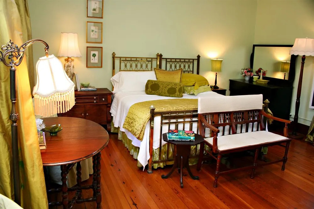 High Meadows Vineyard Inn