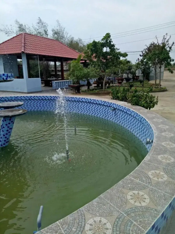 Ven Song Riverside Hotel