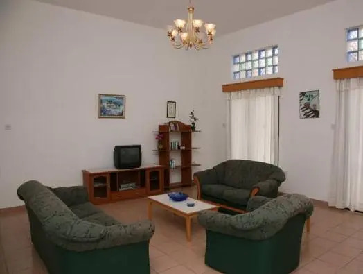Aphrodite Gardens Holiday Villas