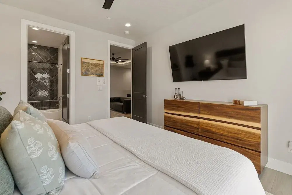 Sundance Edge 6 Bedroom Home