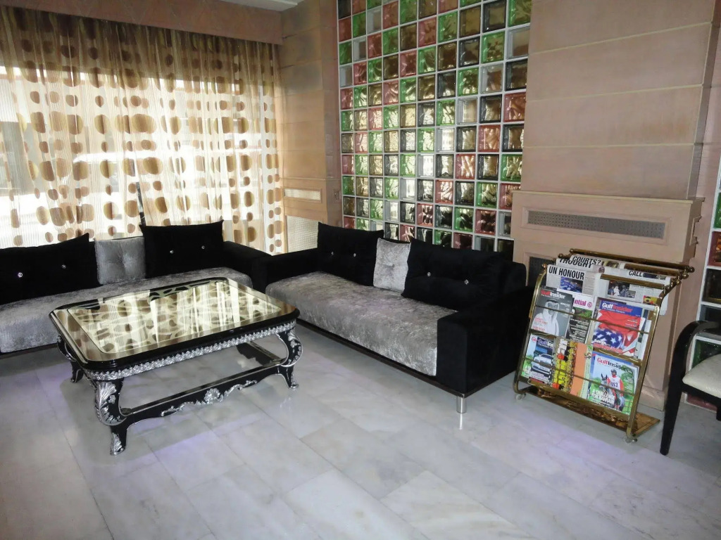 Al Jazira Hotel