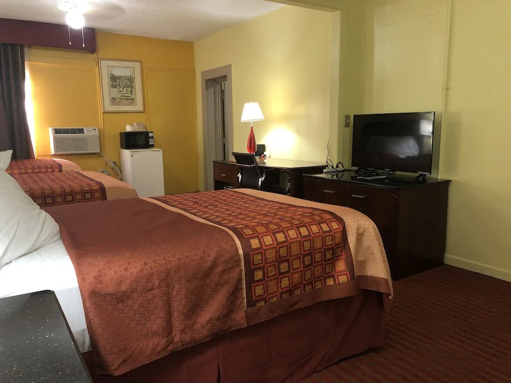 Ellijay Inn