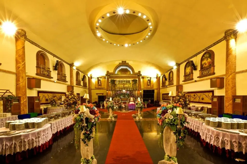 Royal Regal Hotel