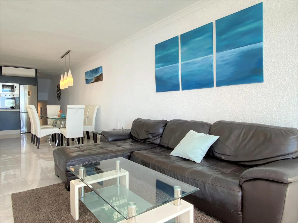 Tuhillo 2D Seaview Apartments Casasol
