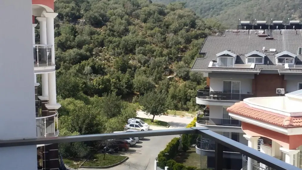 Lovely Apartment With Mountain View in Fethiye