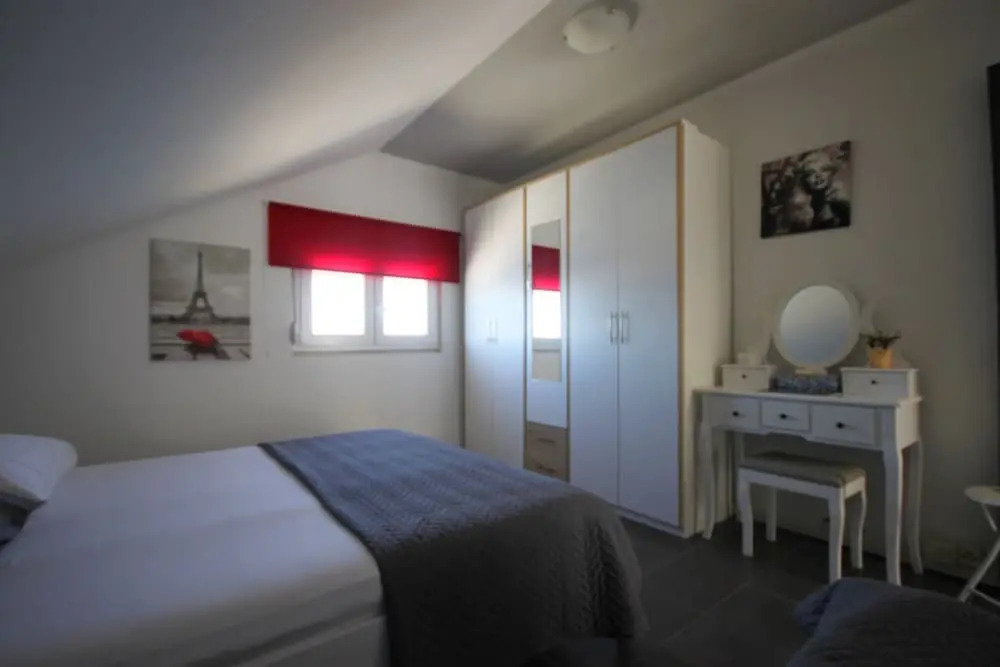 Apartment Located Directly on the Seaside, With Stunning Views and Seasight