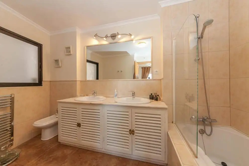 5BR 4BA Villa Romano With Panoramic Sea and Golf Views in Elviria, Marbella