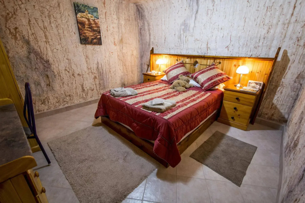 Down to Erth Bed and Breakfast