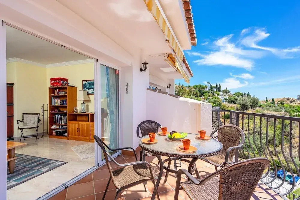Family Apartment with Stunning Views in Mijas Ref 140