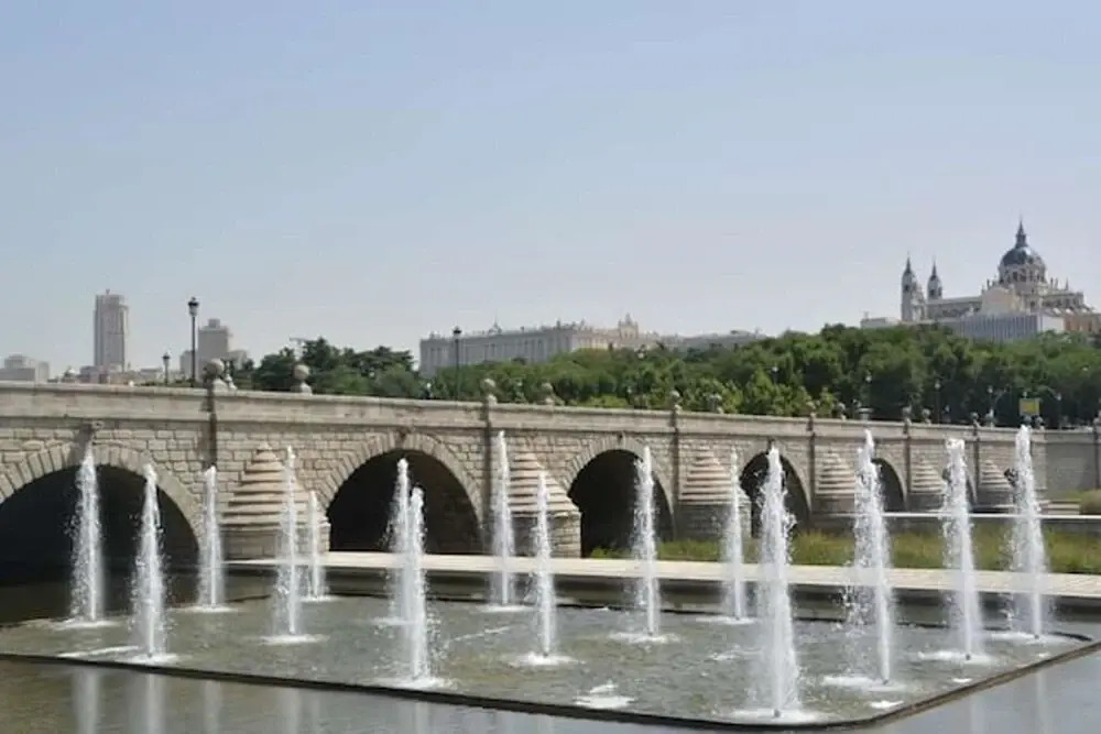 Apartment with 2 Bedrooms in Madrid, with Wonderful City View, Furnished Terrace And Wifi