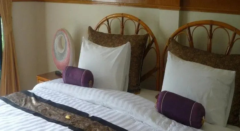 Pen Villa Hotel