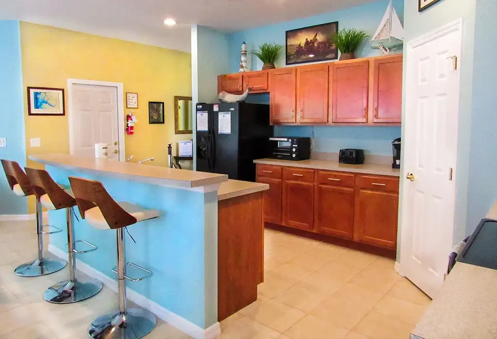 4-Bed Villa with Aquatic Themed Pool & Poolside TV, Kissimmee, US
