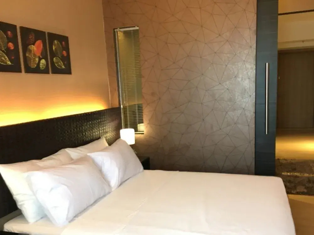Shang Luxury Suites