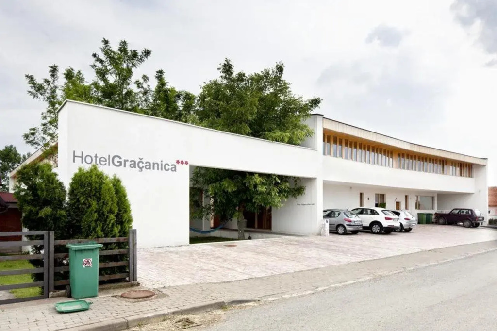 Hotel Gracanica