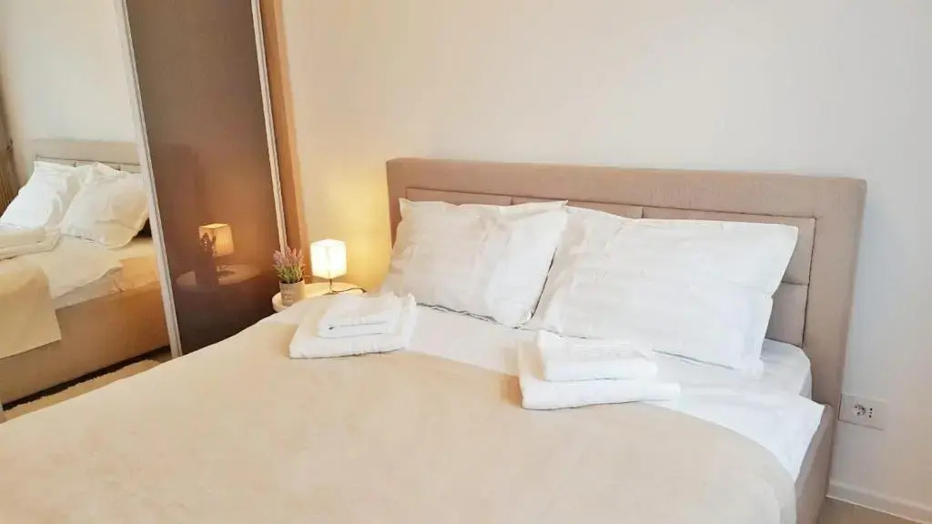 2 Bedrooms - Skyblue Central apartment