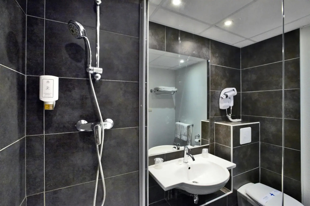 Hôtel Kyriad La Rochelle Centre Ville