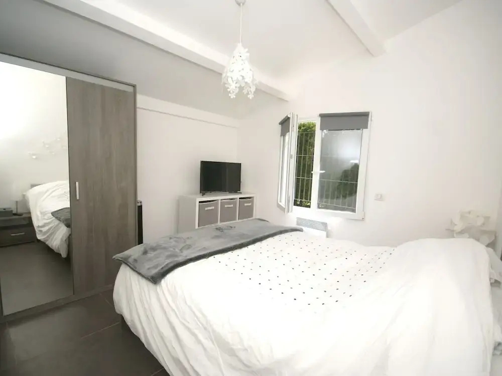 Villa With Private Swimming Pool, Trampoline, Côte D'azur