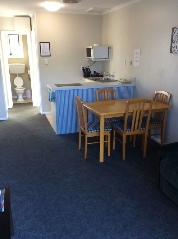 Adorian Motel