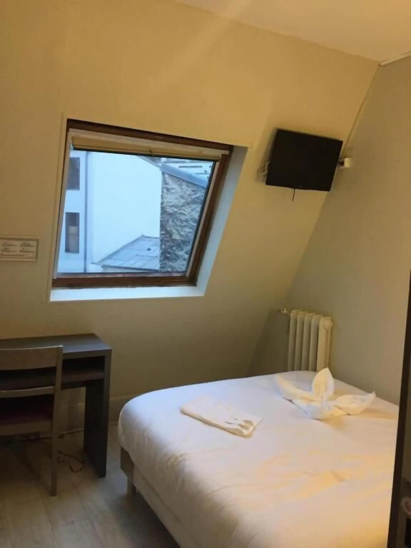 Pax Hotel