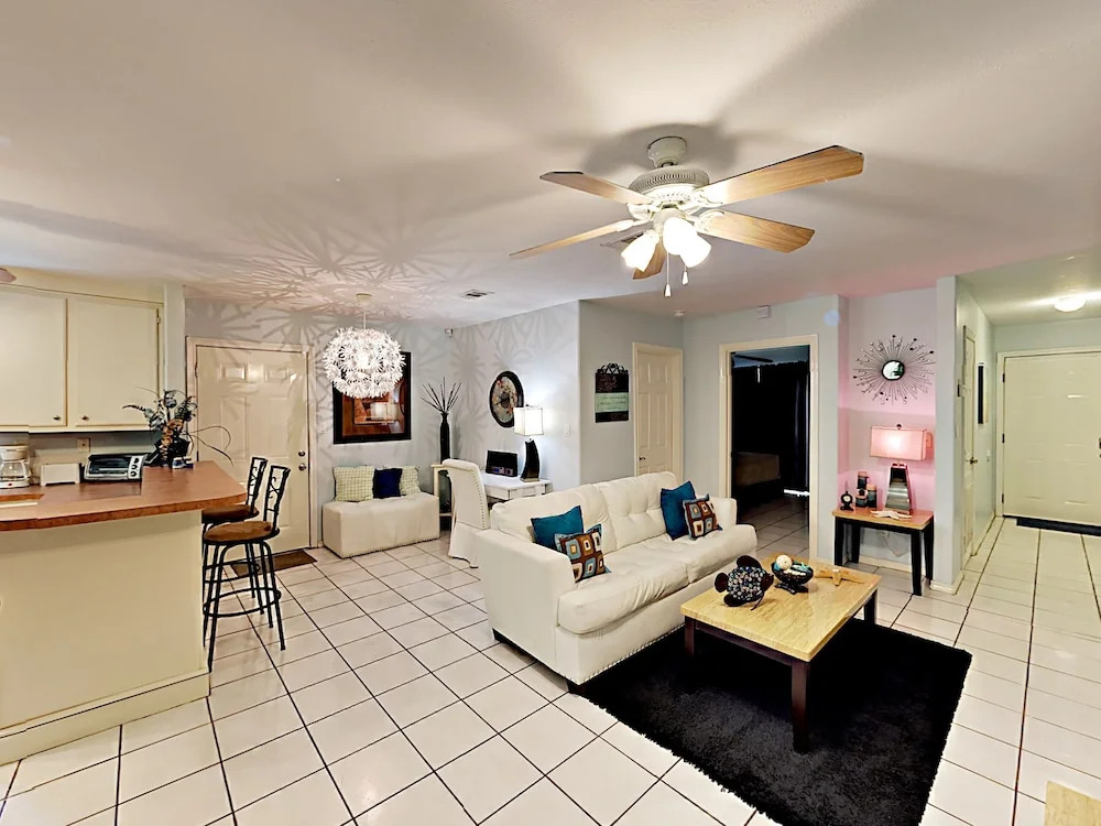 108 E Whiting St Duplex