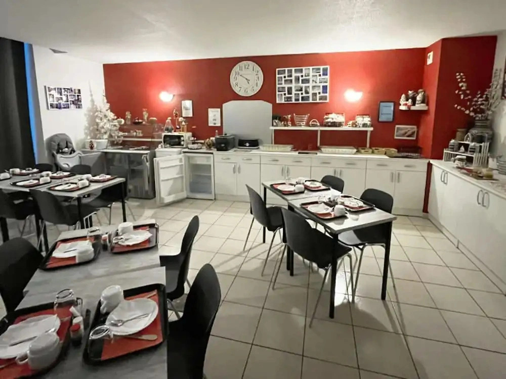 Epernay Vineyard Stay for 3 Guests
