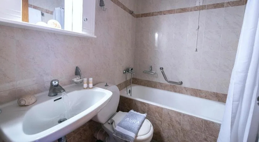 Avra Hotel