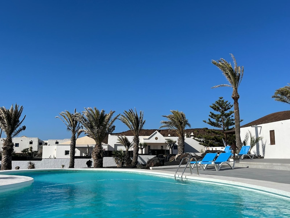 Villa Blanca