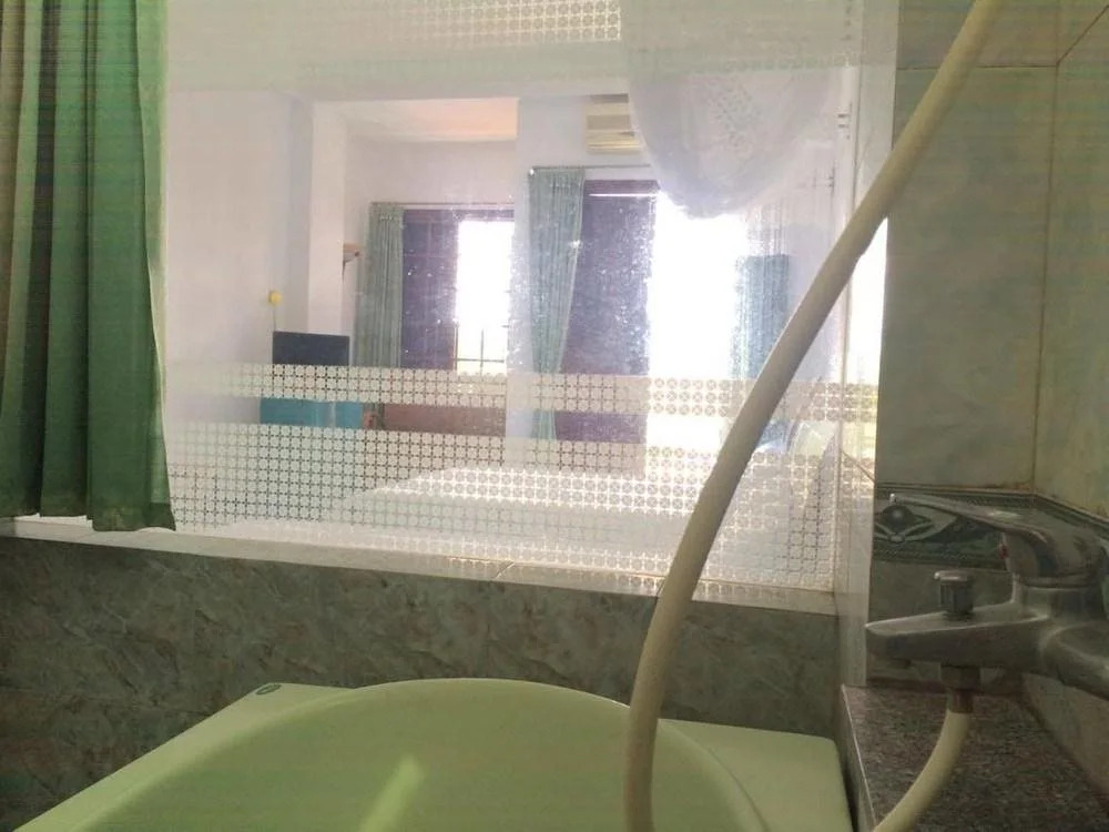 Diamond Hotel