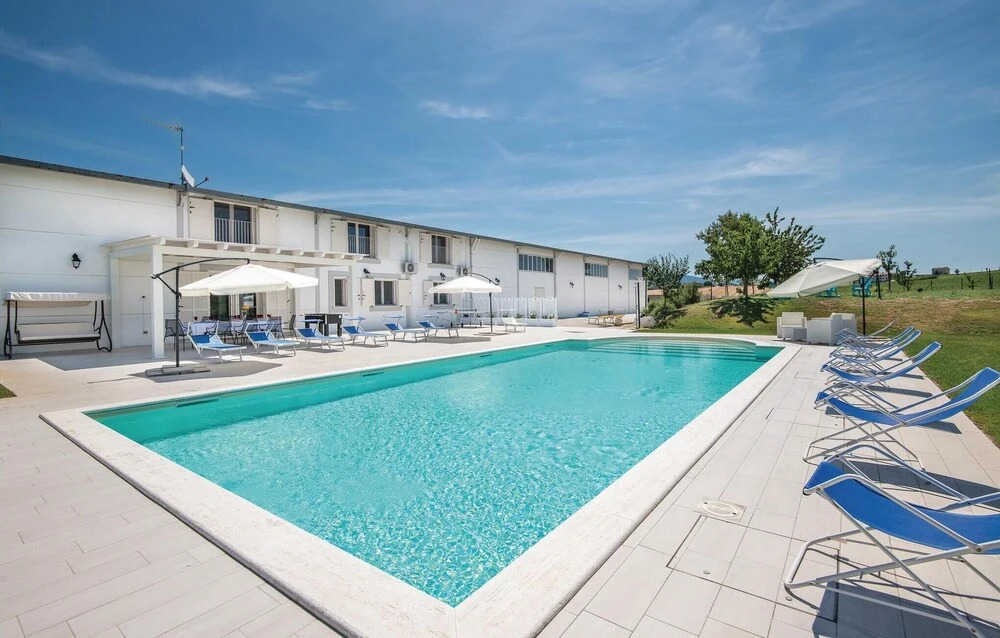 Amazing Home in Montecastrilli With 7 Bedrooms, Wifi and Outdoor Swimming Pool