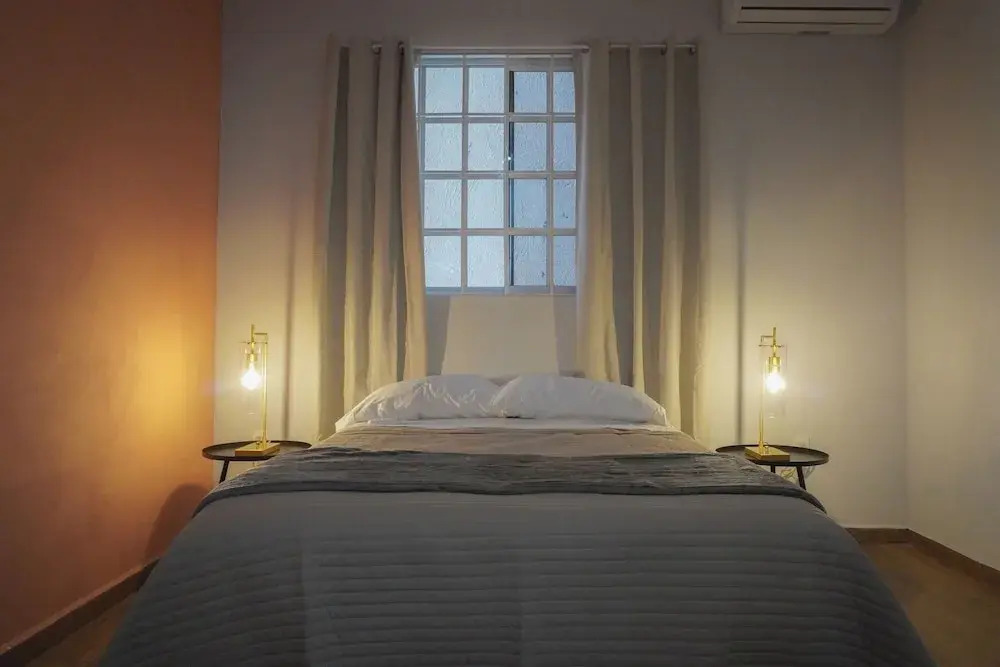 Modern Flat with 2 Bedrooms Near sea