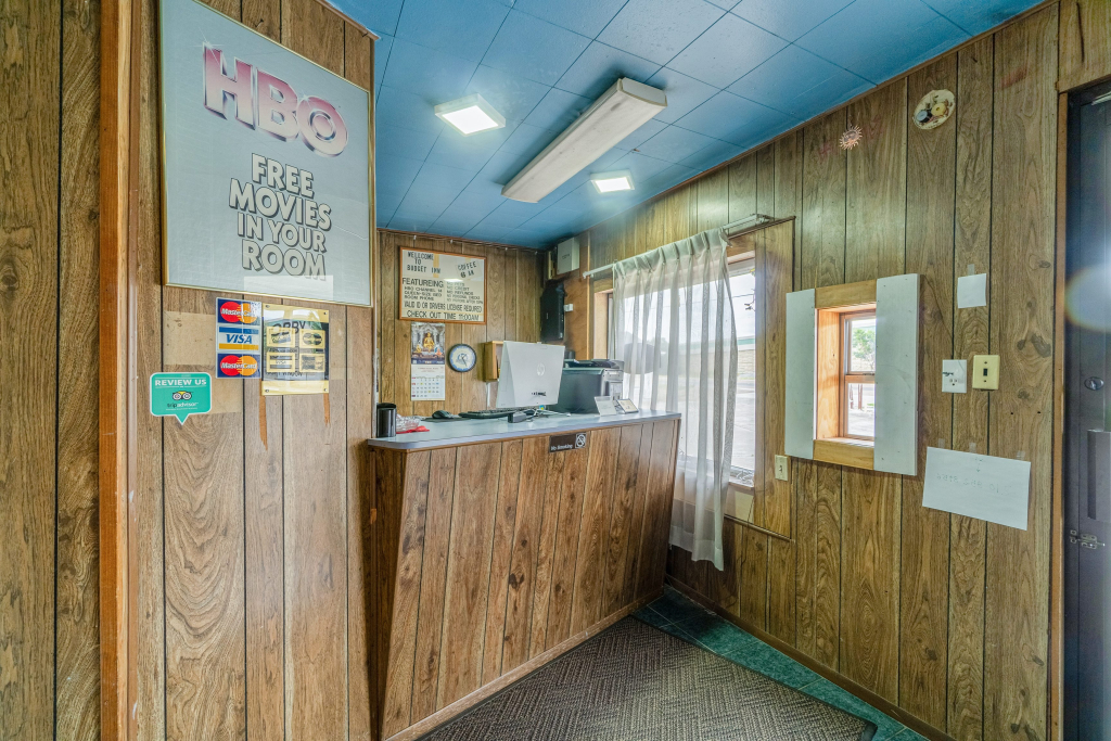 OYO Budget Inn Falfurrias Hwy 281