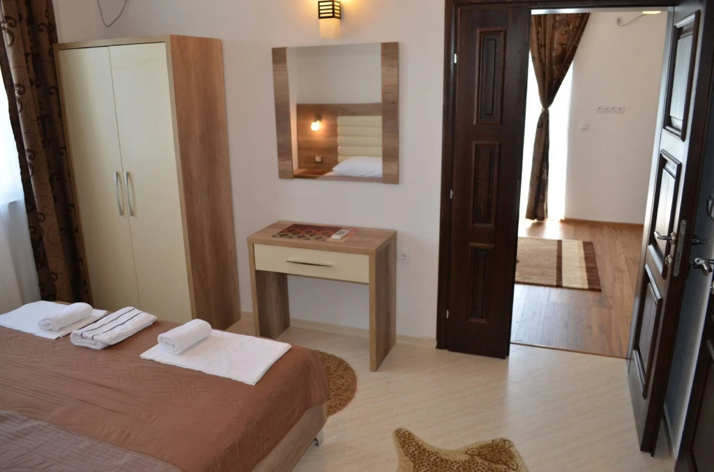 B&B Lovac Pool & Spa