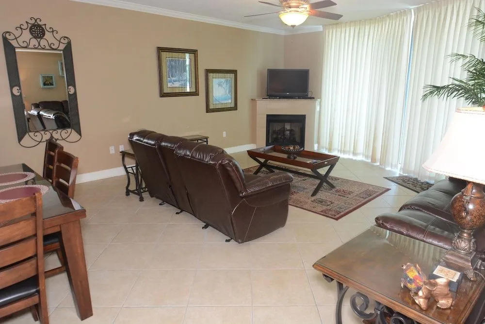 Moorings 302 - 3 Br Condo