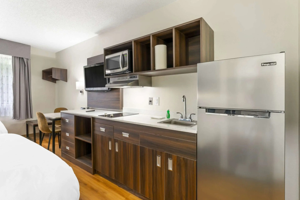 Suburban Studios LaVale - Cumberland