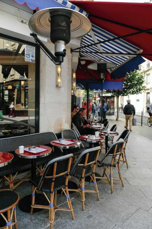 Résidence Paris MONTCENIS