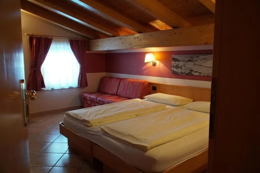 Hotel Garni Rin Da Rin