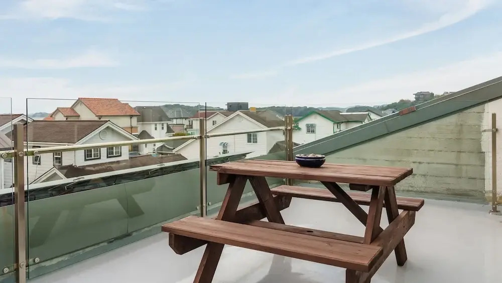Beyand Private Pool Villa Pension, Daebu