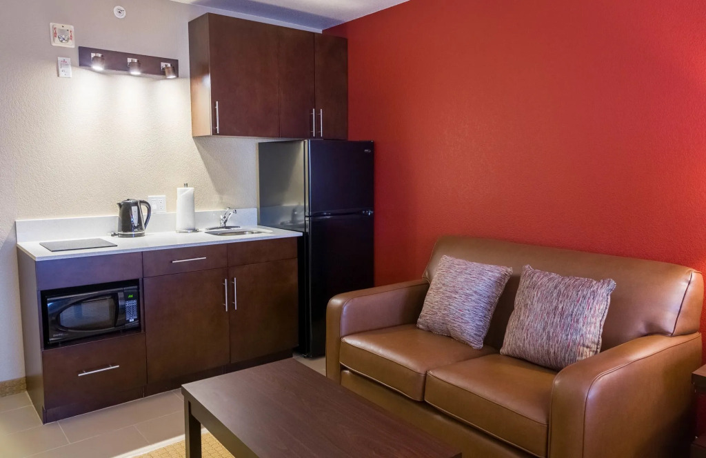 The Kanata Inns Invermere