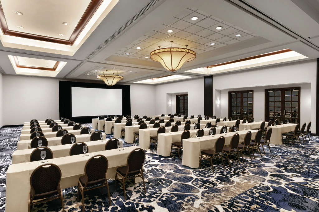 DoubleTree by Hilton South Charlotte Tyvola