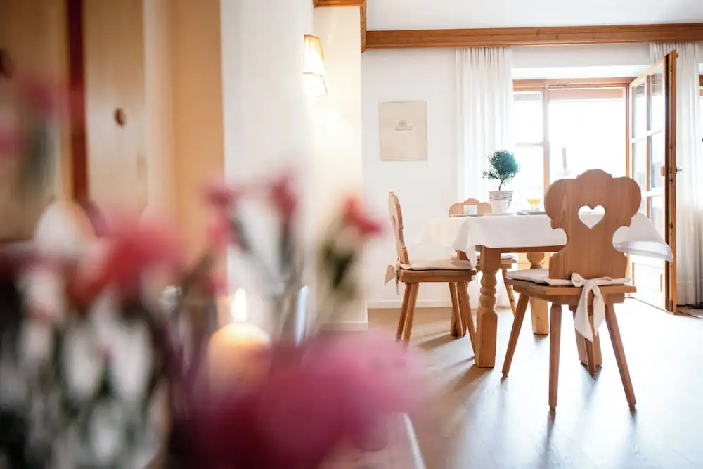 Haus Lesch - Stilvolle Appartements mit tollem Bergblick in Kreuth am Tegernsee