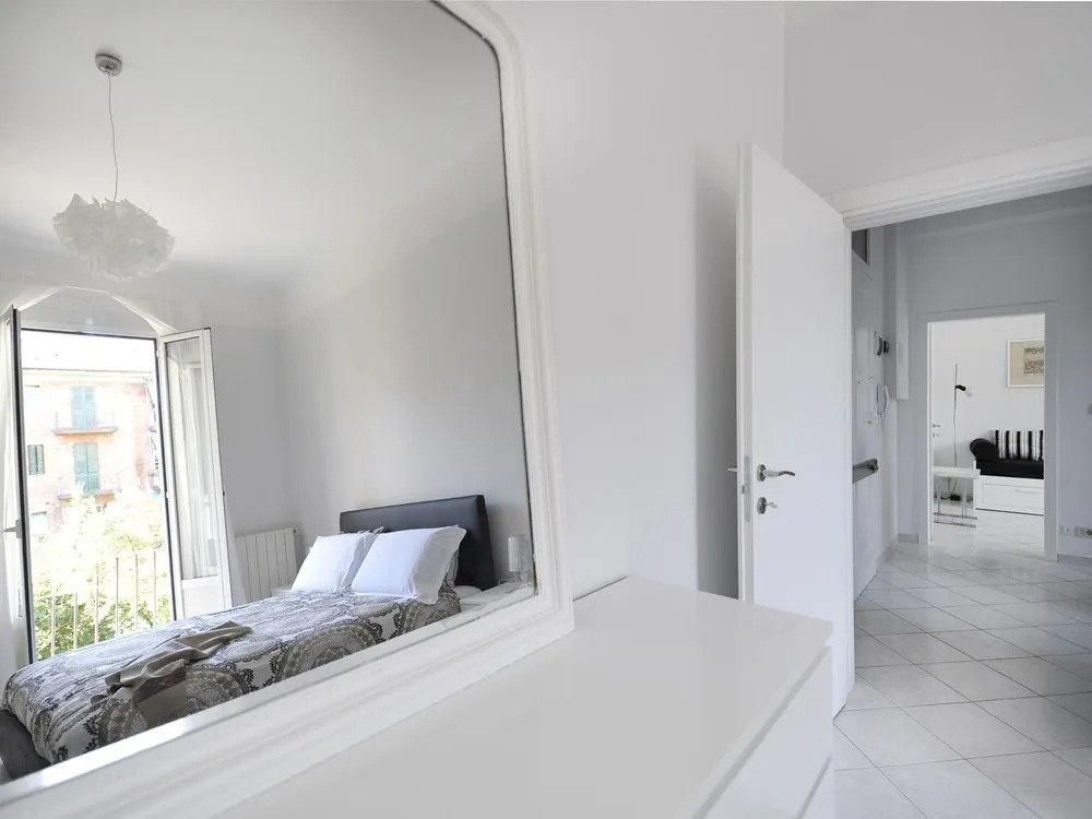 Green Street Apartment