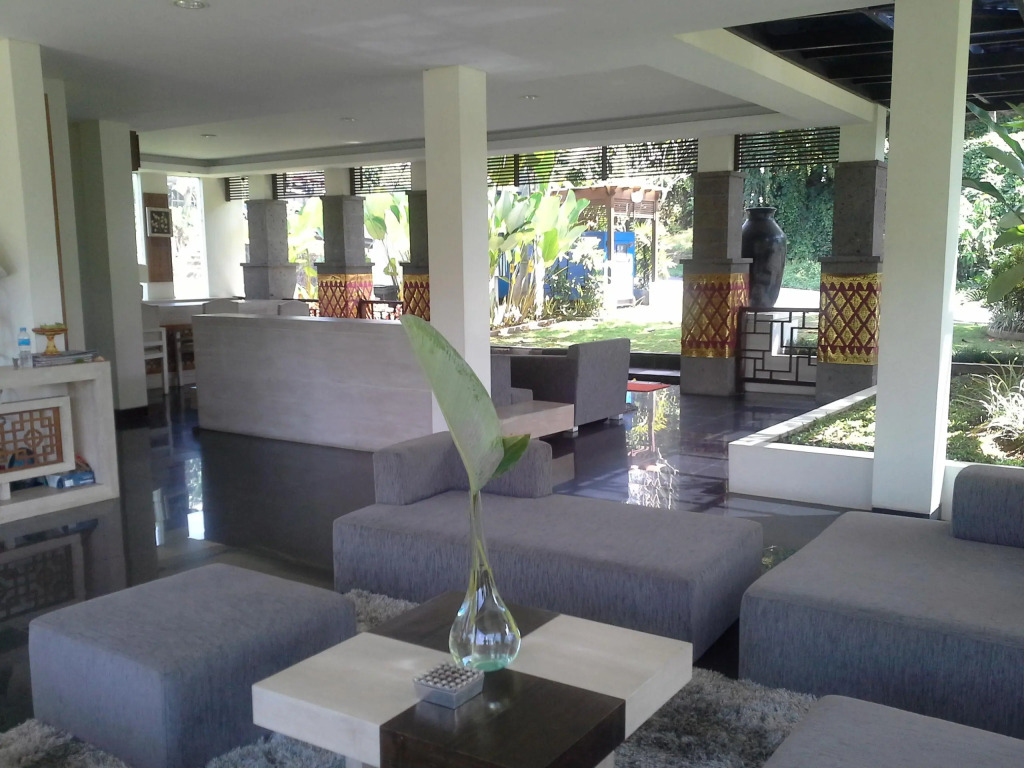 Labak River Hotel by EPS