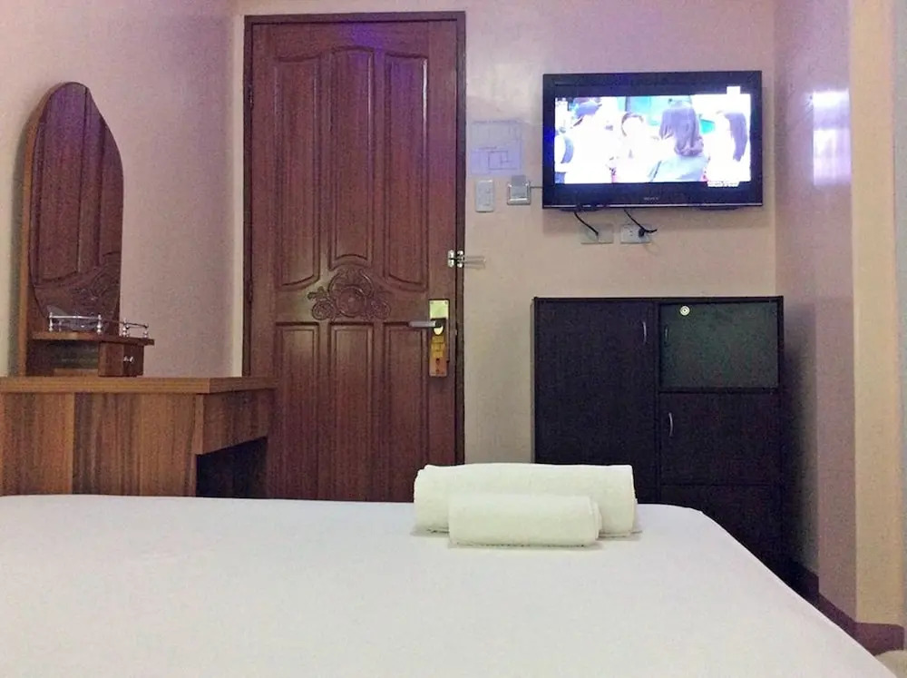 DNarra Hotel and Restobar