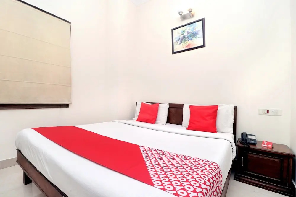OYO 18964 Hotel Temple View