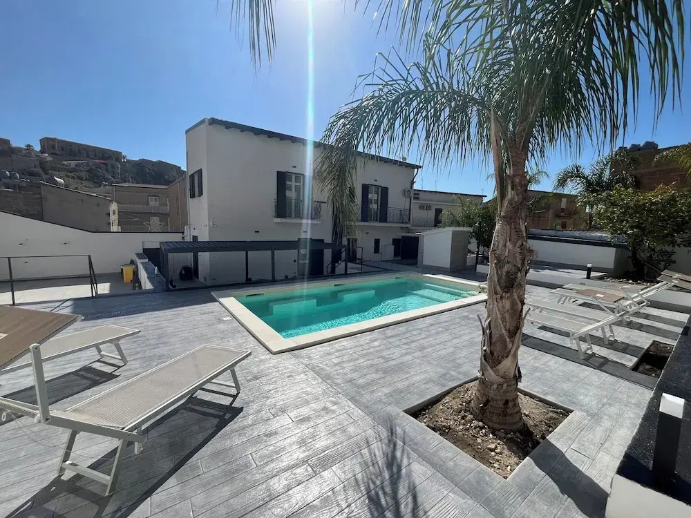 Suite Costa Sicana